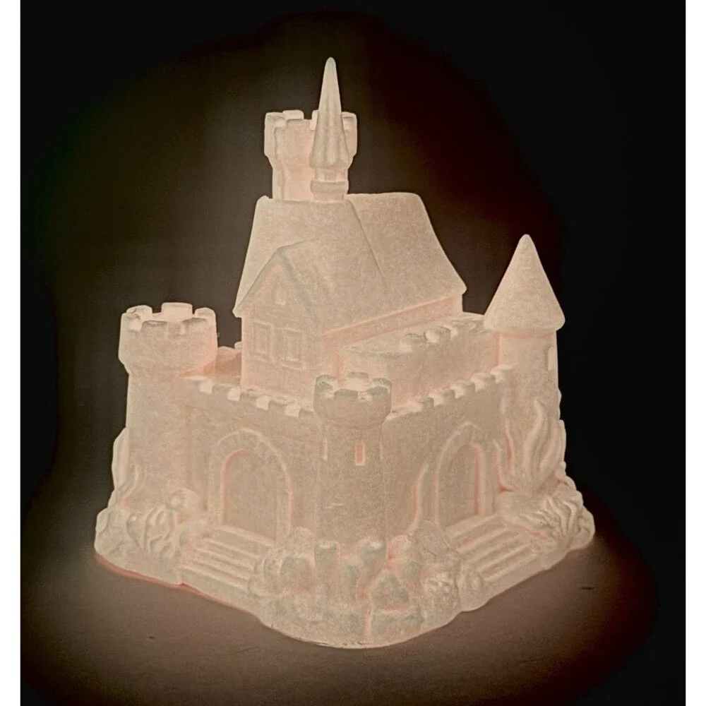 Sea Monkeys Glow In The Dark Castle Toy
